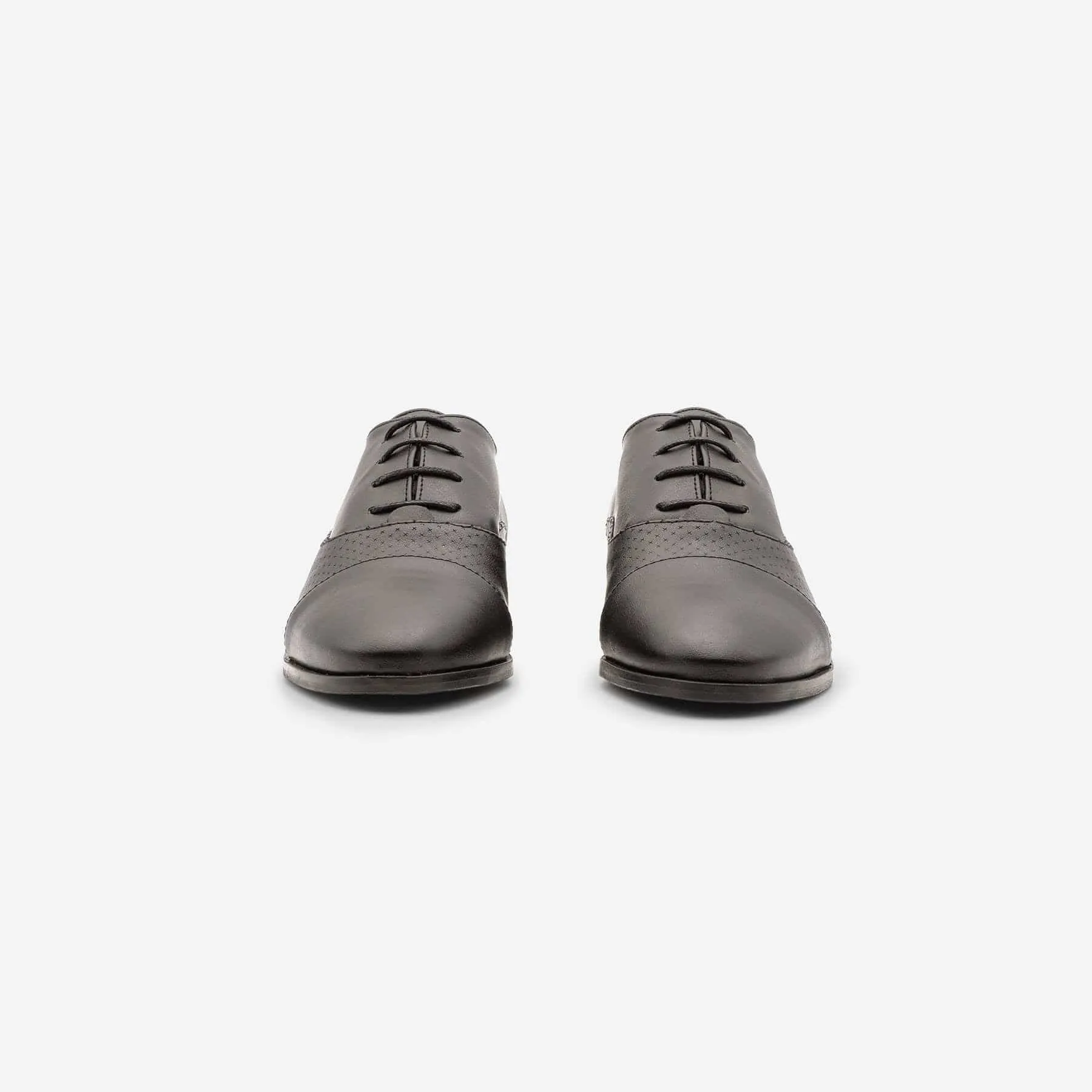 Aiko Damen Oxfordschuhe aus veganem Leder | Schwarz