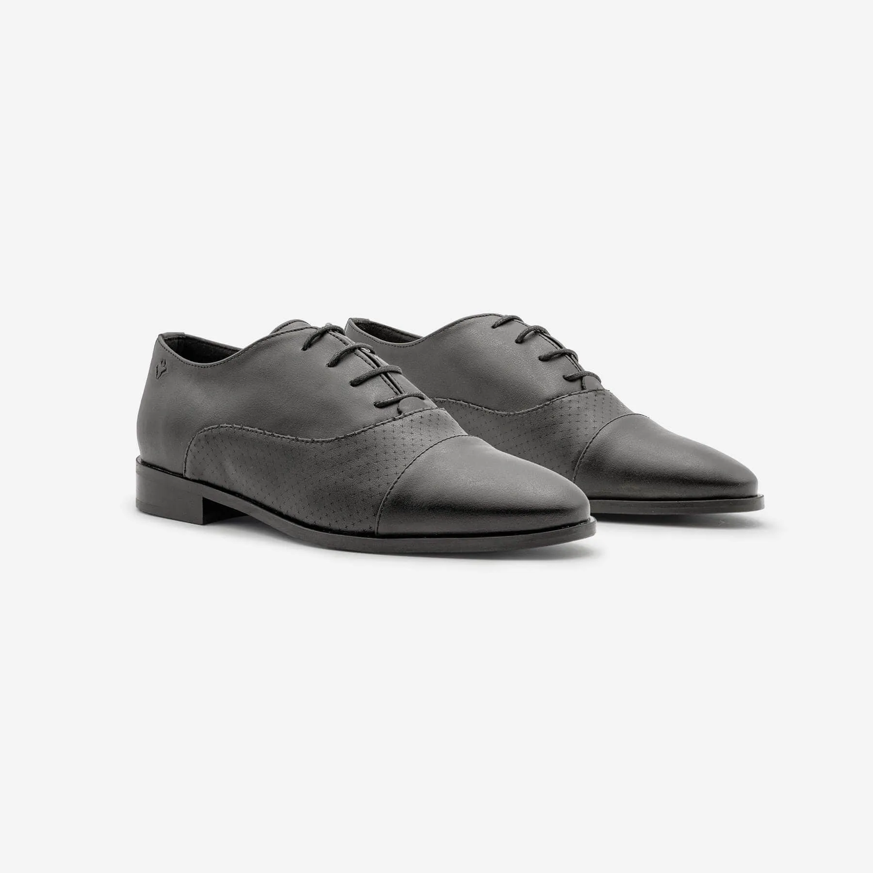 Aiko Damen Oxfordschuhe aus veganem Leder | Schwarz