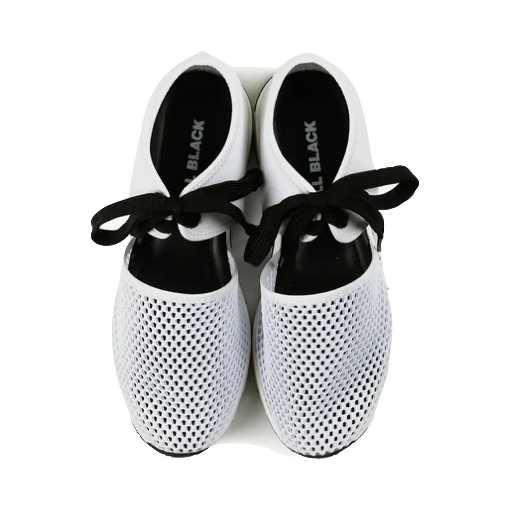 All Black Women's Erstaunliche Mesh-Sneaker in Weiß