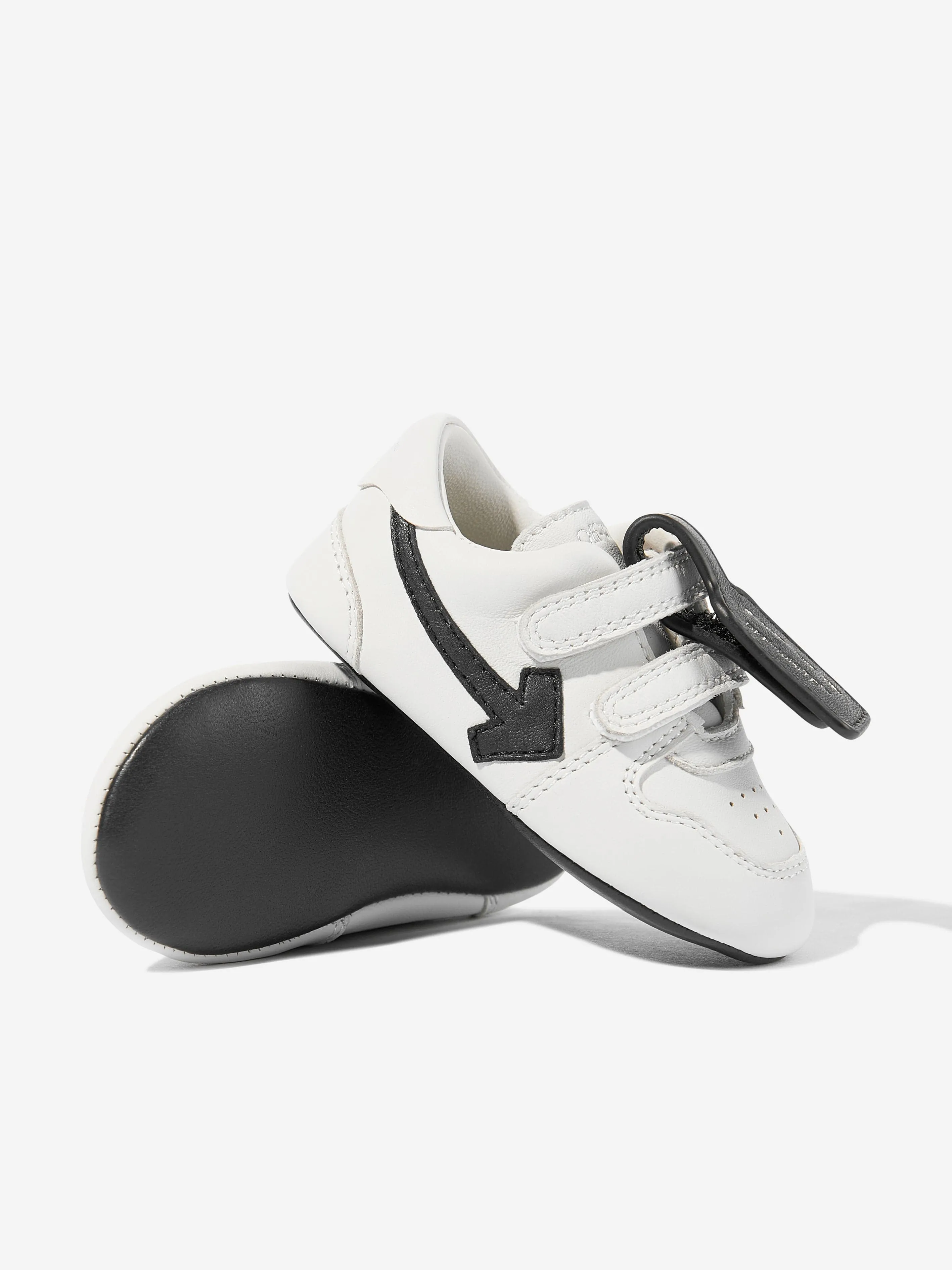 Baby Leder Out Of Office Sneaker in Weiß