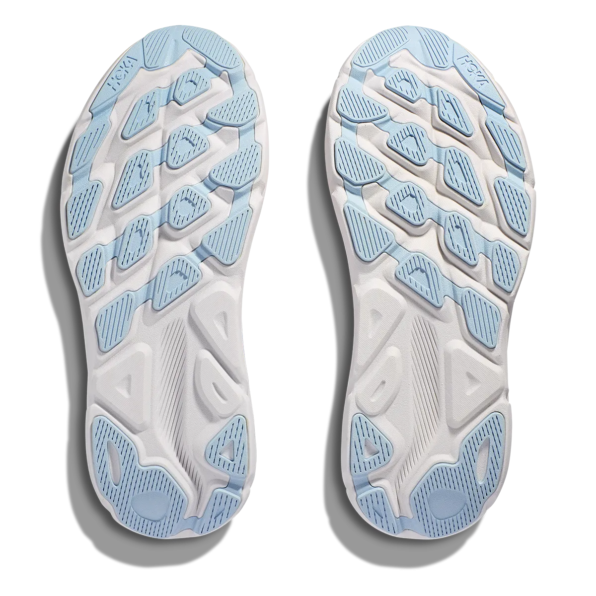 Hoka Clifton 9 - Küstenhimmel - Alles an Bord