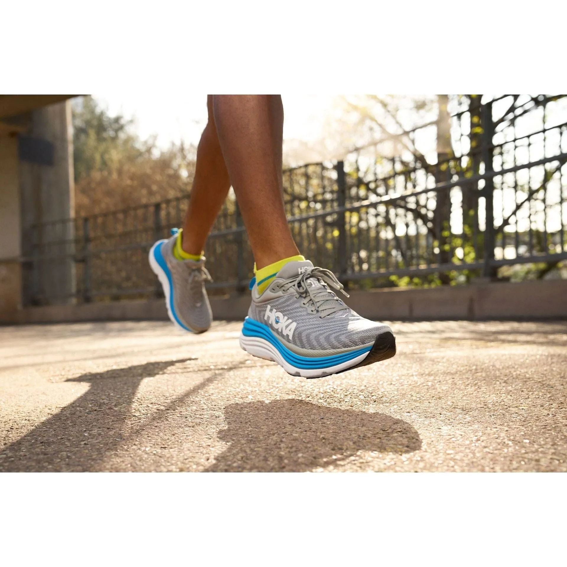 HOKA GAVIOTA 5 HERREN IN MITTLERER UND WEITER PASSFORM