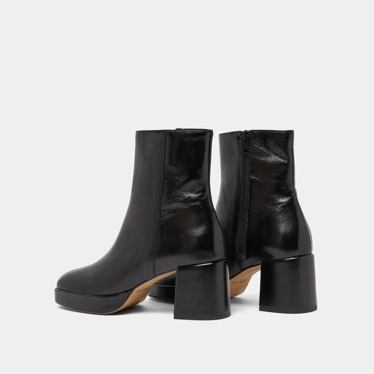 Jonak Damenschuhe 088 - Vanves Gealtertes Leder Schwarz