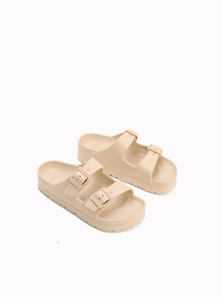 Kylie Flache Slides