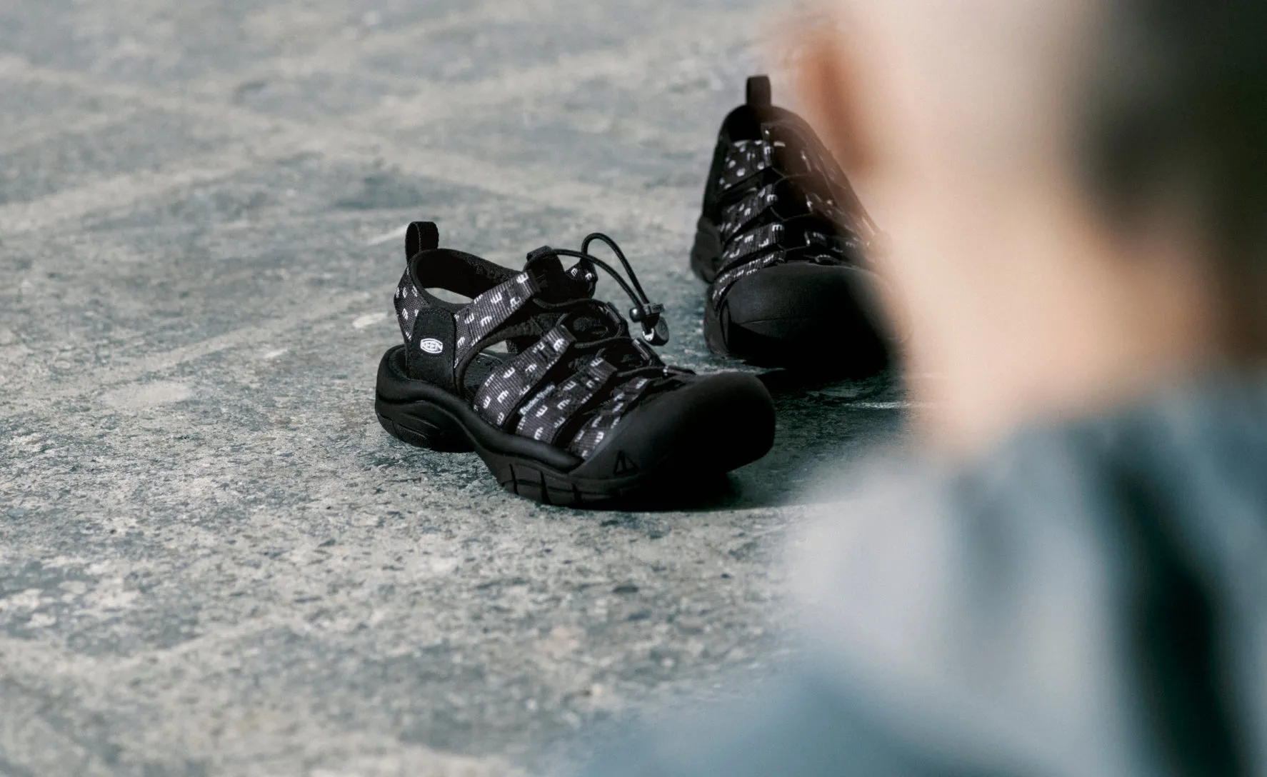 Herren Newport Retro Sandale x Études Studio | Études Schwarz