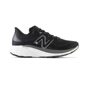 New Balance GS (Grundschule) GP860K13 Schwarz/Weiß New Balance Schuhe