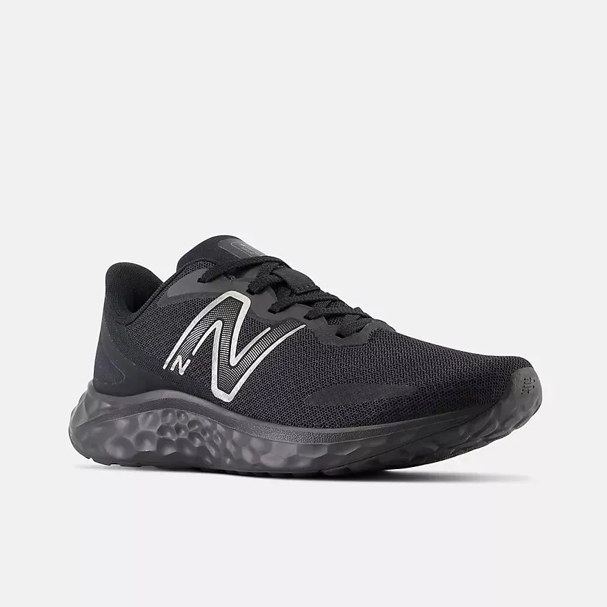 Schuhe New Balance Damen Arishi V4 rutschfest