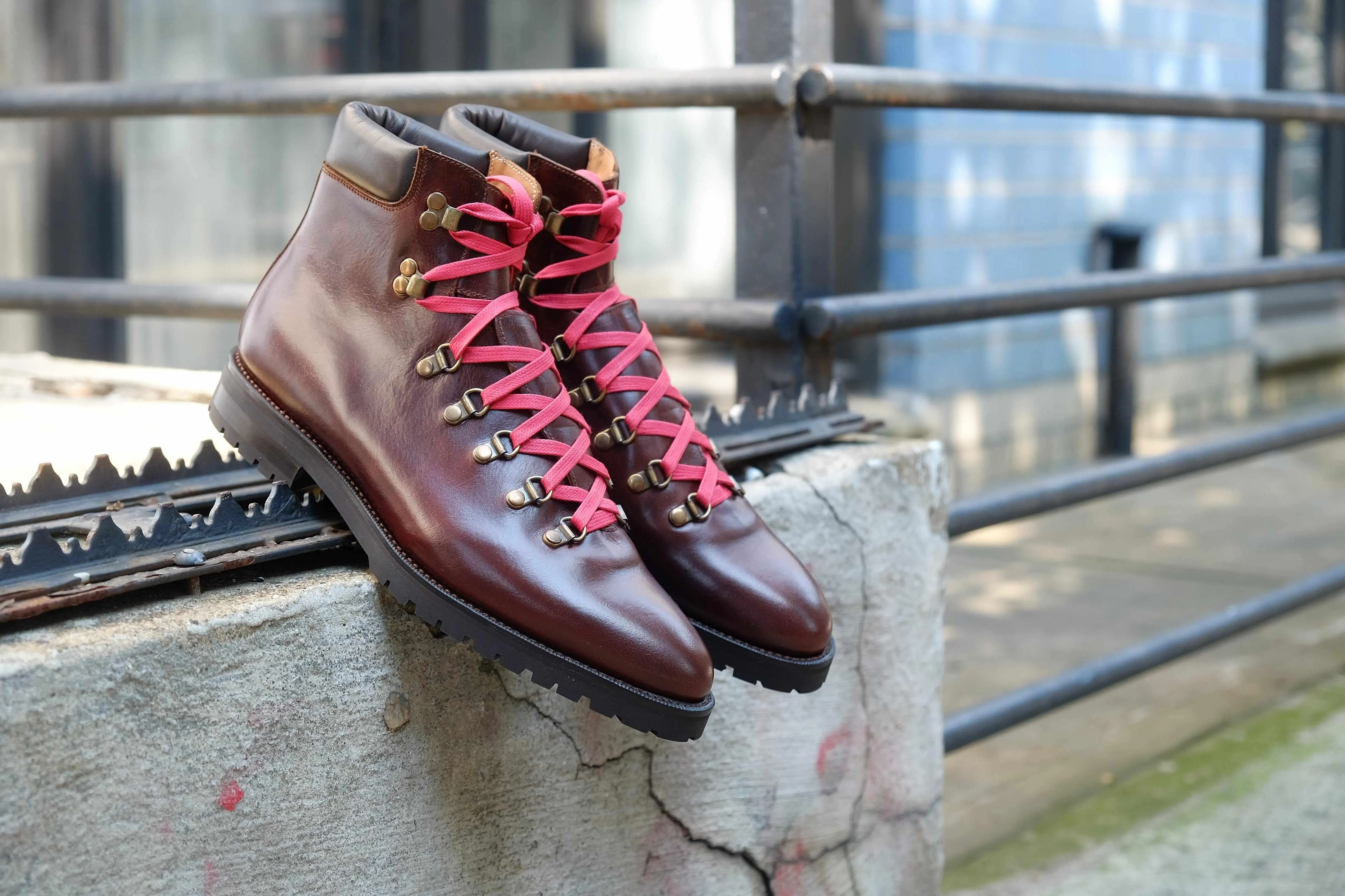 Snoqualmie - Robuster Brauner Commando