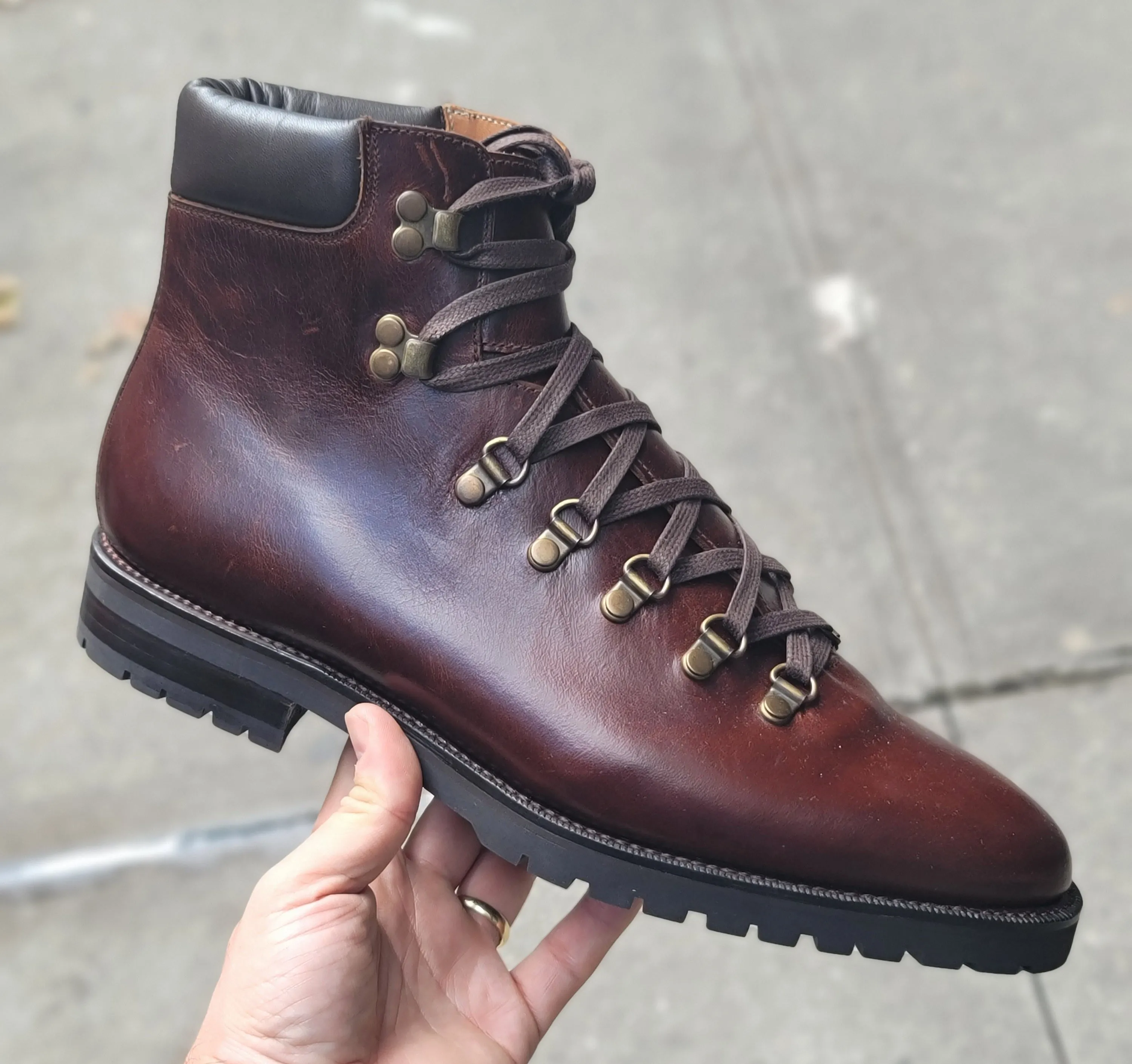 Snoqualmie - Robuster Brauner Commando