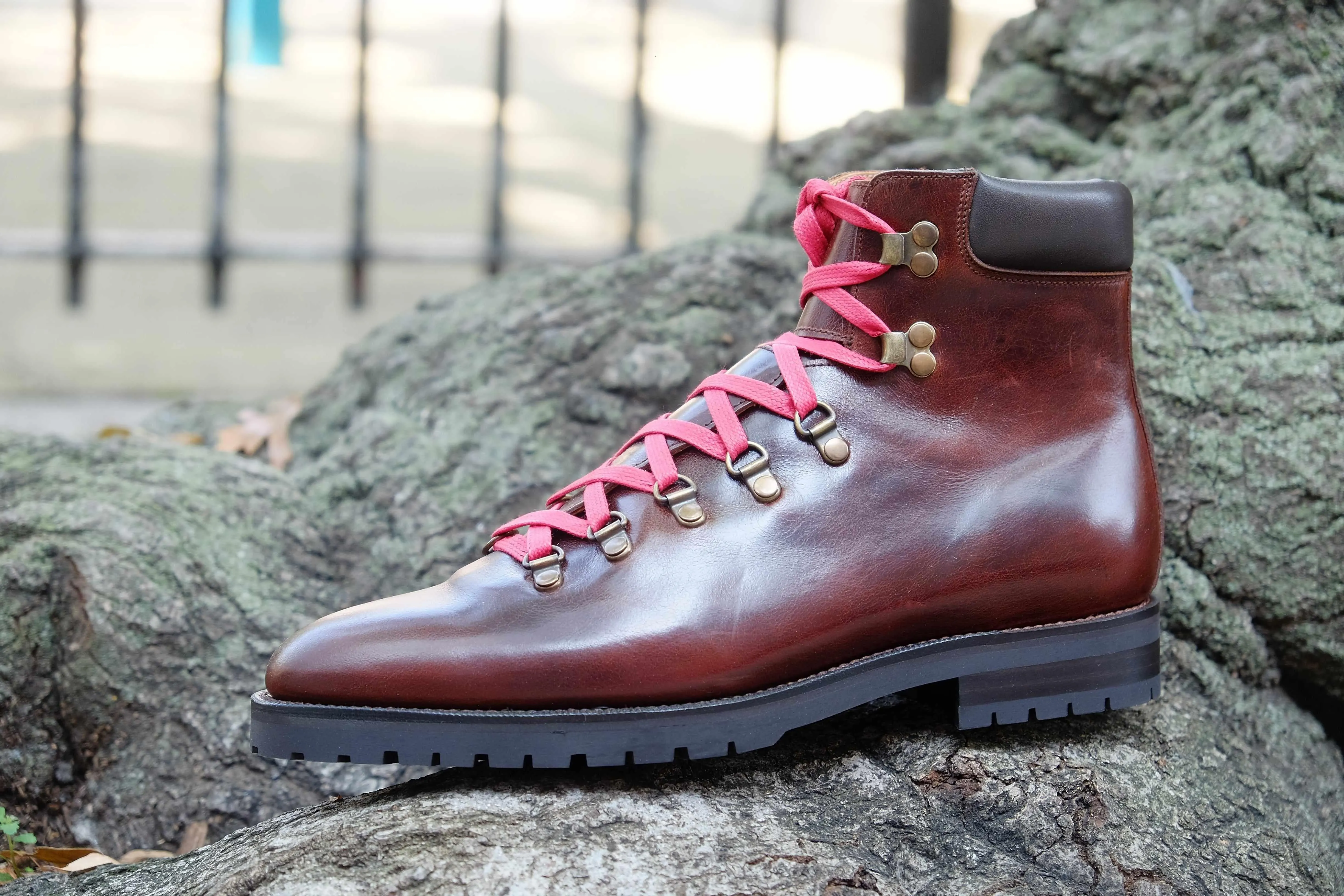 Snoqualmie - Robuster Brauner Commando
