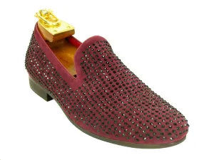 Bordeauxroter Wildleder-Slipper mit Nieten